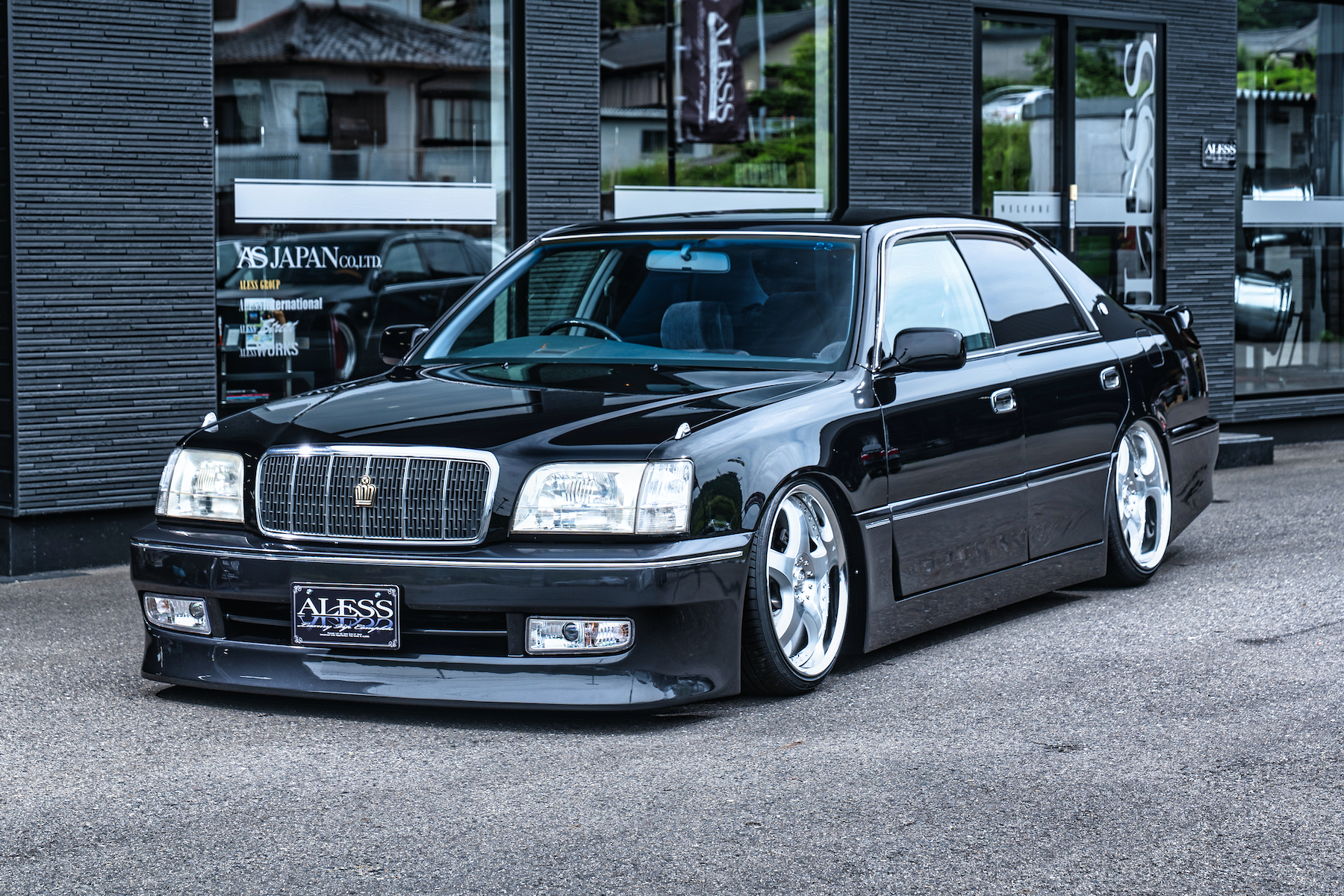 今狙うなら平成一桁代のVIPカー。注目度が急上昇中！ - ALESS MAGAZINE